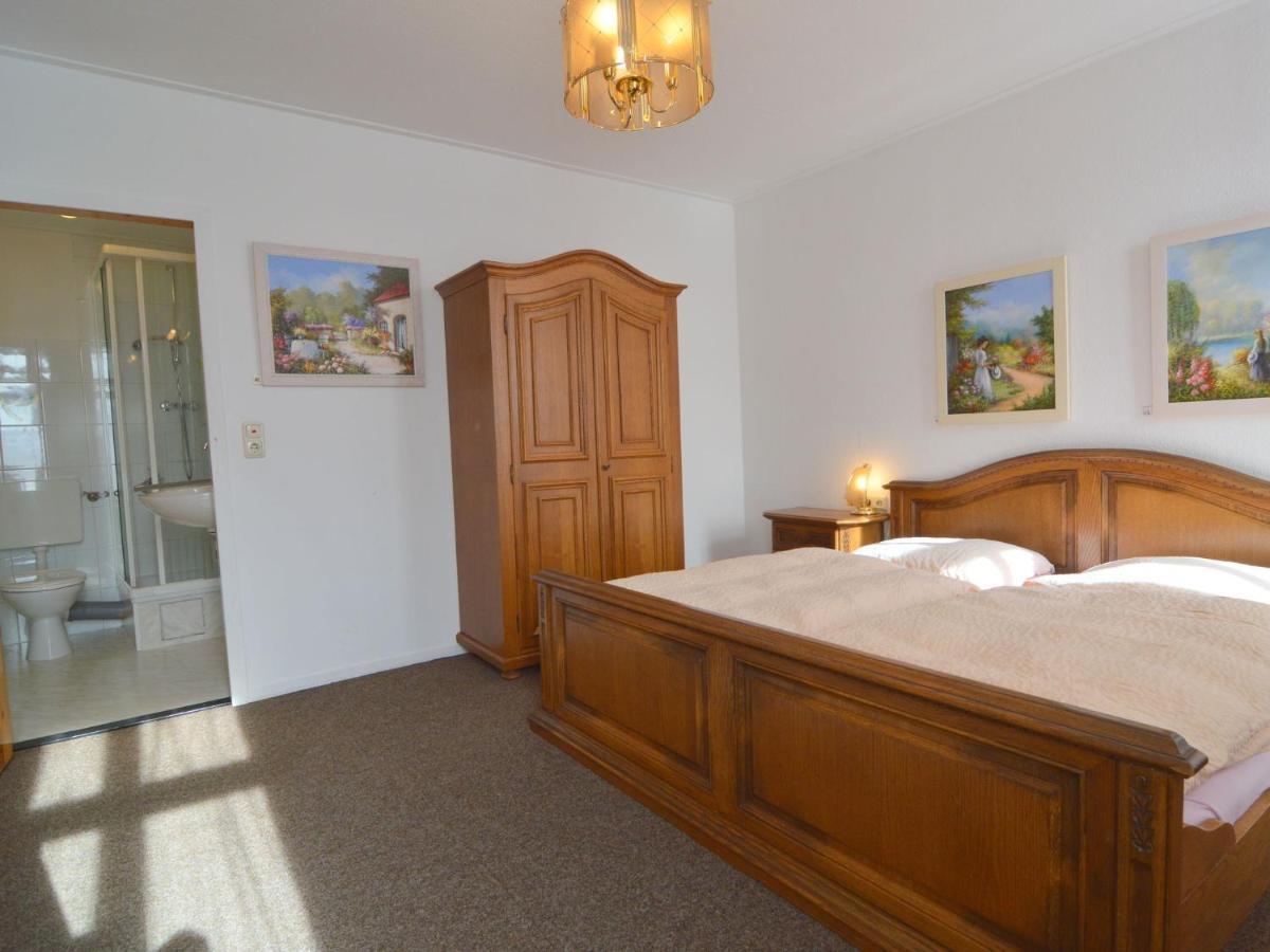 Classy Holiday Home In Uerzig Near Forest Pokój zdjęcie